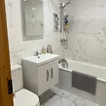 River View منزل للإقامة