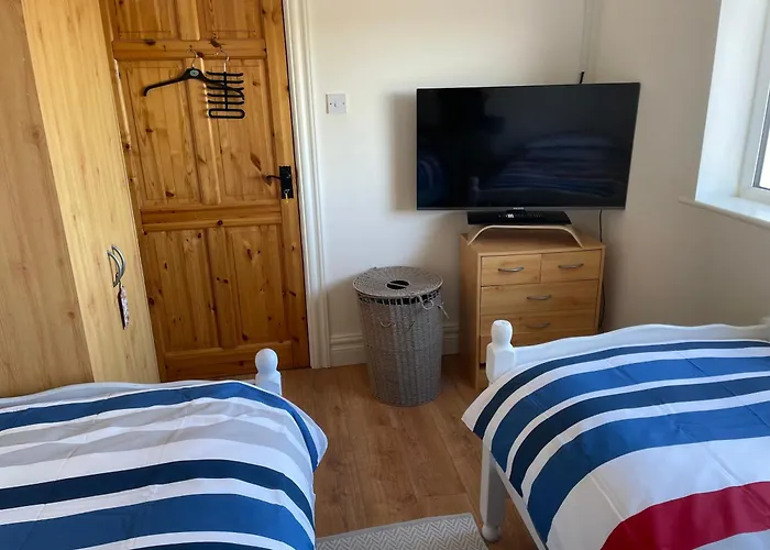 Проживание в семье River View *